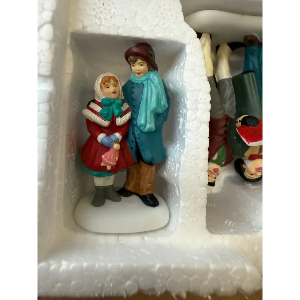 Dept 56 Heritage Village Christmas Carolers Set of 3 Dickens Village Accessory